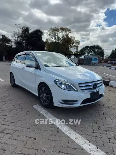 Picture of Mercedes Benz B-Class 2016