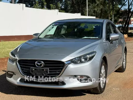 Picture of Mazda Axela 2016