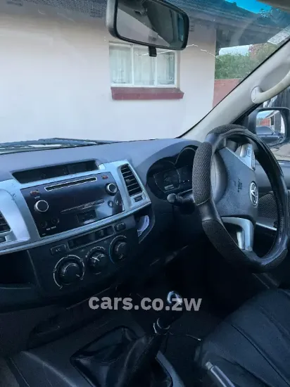 Picture of Toyota Hilux 2014