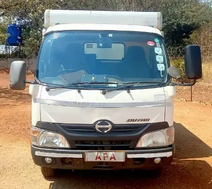 Picture of Hino 2013