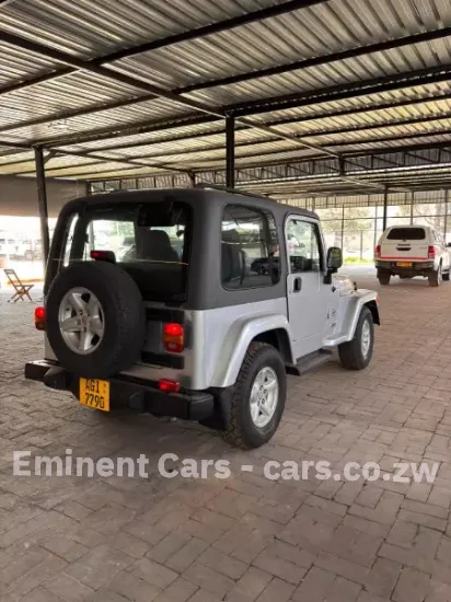 Picture of Jeep Sahara 2011
