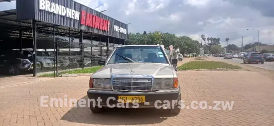 Picture of Mercedes Benz E-Class 1994