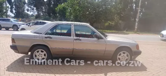 Picture of Mercedes Benz E-Class 1994