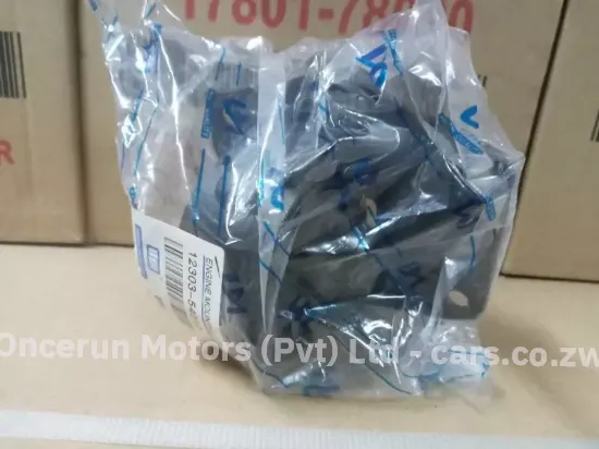 Picture of Gearbox Mounting Toyota Hiace