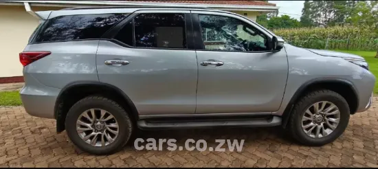 Picture of Toyota Fortuner 2021