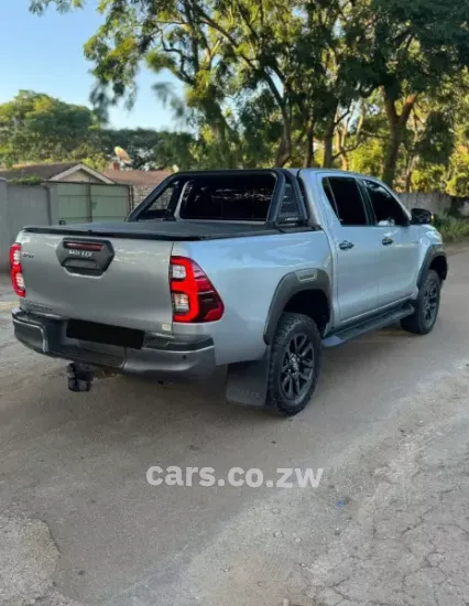 Picture of Toyota Hilux 2022