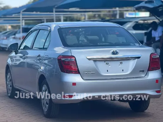 Picture of Toyota Axio 2016