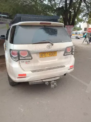 Picture of Toyota Fortuner 2015