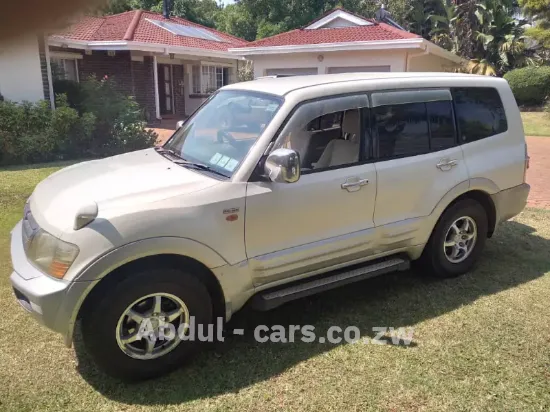 Picture of Mitsubishi Pajero 2001