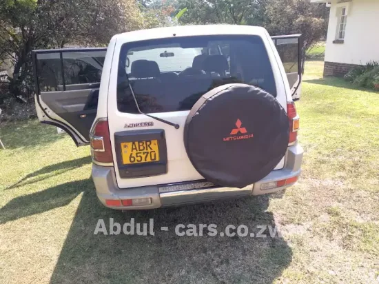 Picture of Mitsubishi Pajero 2001