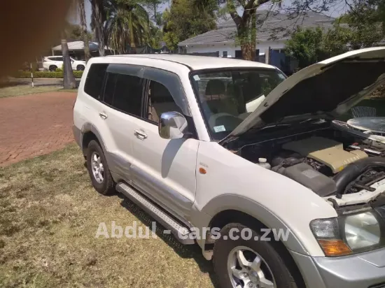 Picture of Mitsubishi Pajero 2001