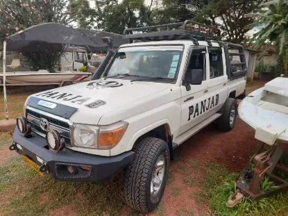 Picture of Toyota Land Cruiser 2012