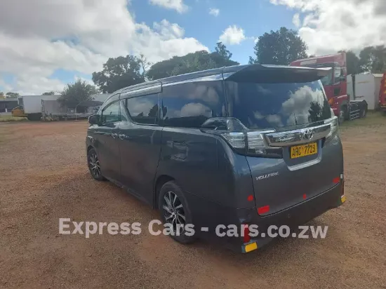 Picture of Toyota Vellfire 2015