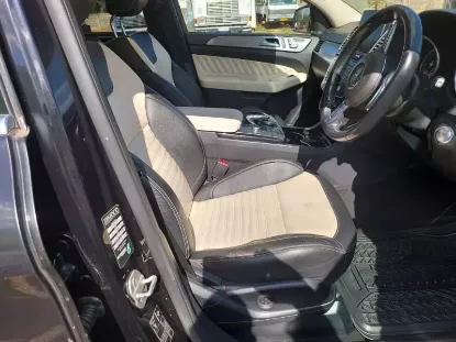 Picture of Mercedes Benz GLE 2017