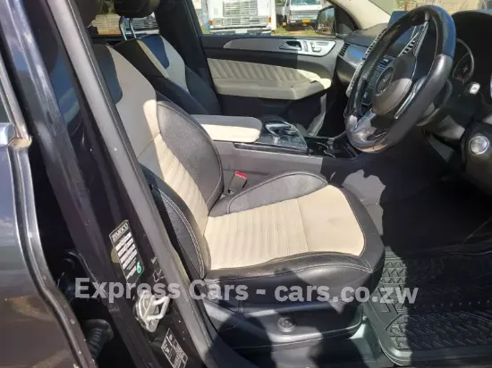 Picture of Mercedes Benz GLE 2017