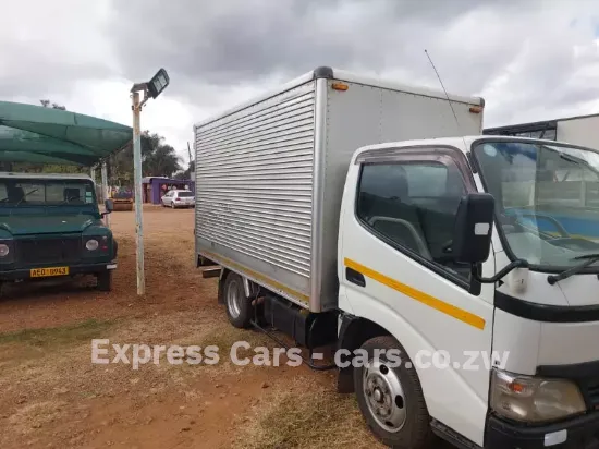 Picture of Toyota Dyna 2005