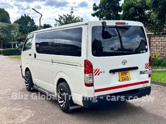 Picture of Toyota Hiace 2018