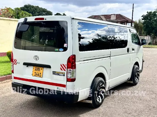 Picture of Toyota Hiace 2018
