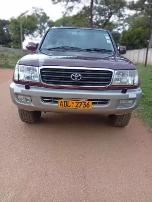 Picture of Toyota Land Cruiser 2000