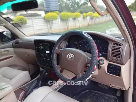 Picture of Toyota Land Cruiser 2000