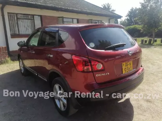 Picture of Nissan Dualis(Executive mid SUVs)