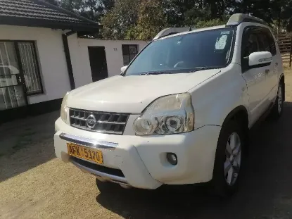 Picture of Nissan Dualis(Executive mid SUVs)