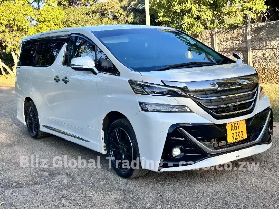 Picture of Toyota Vellfire 2017