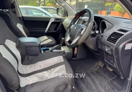 Picture of Toyota Prado 2015