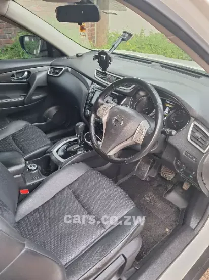 Picture of Nissan X-Trail 2014