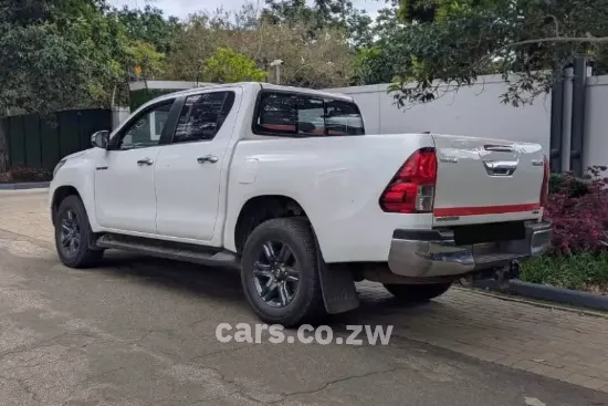 Picture of Toyota Hilux 2016