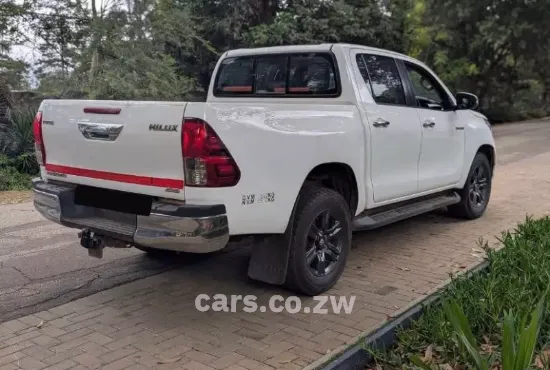 Picture of Toyota Hilux 2016