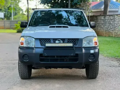 Picture of Nissan NP300 2020