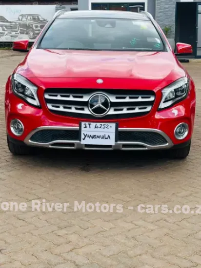 Picture of Mercedes Benz GLA 2016