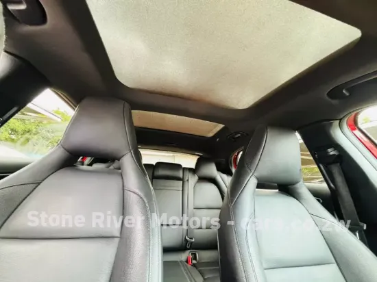 Picture of Mercedes Benz GLA 2016