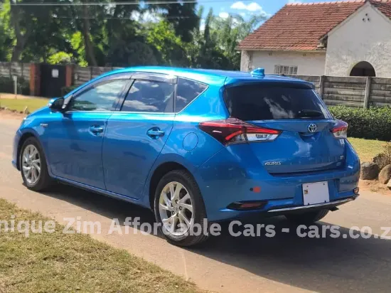 Picture of Toyota Auris 2016