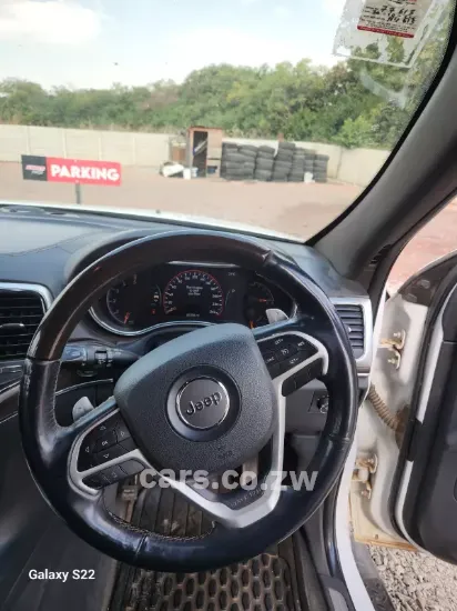 Picture of Jeep Grand Cherokee 2015
