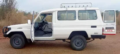 Picture of Toyota Land Cruiser 2003