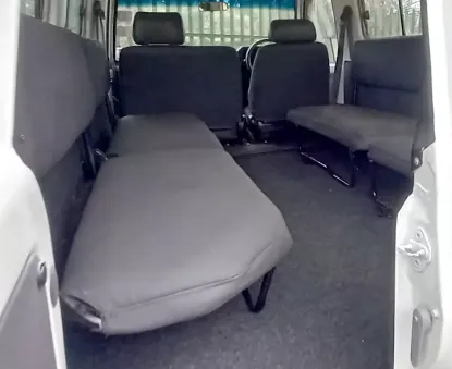 Picture of Toyota Land Cruiser 2003
