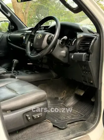 Picture of Toyota Hilux 2018