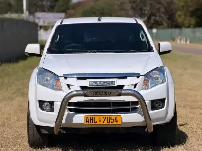 Picture of Isuzu KB250 2014