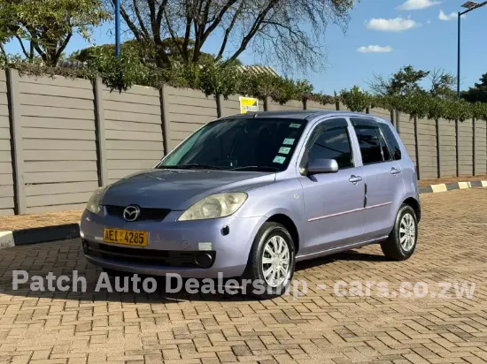 Picture of Mazda Demio 2005