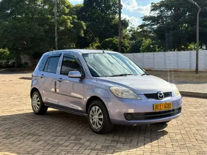 Picture of Mazda Demio 2005