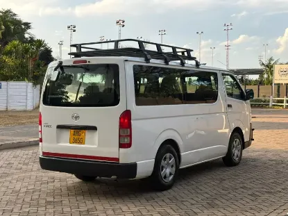 Picture of Toyota Hiace 2018
