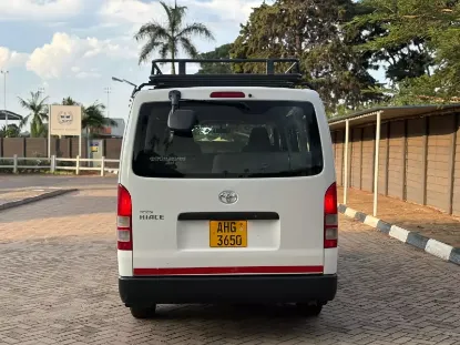 Picture of Toyota Hiace 2018
