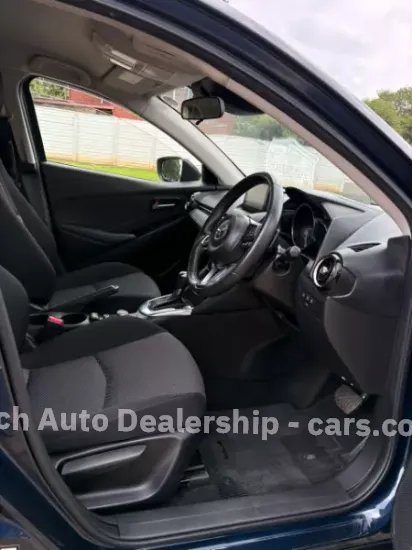 Picture of Mazda Demio 2016