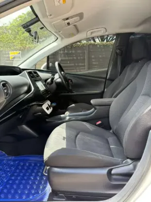 Picture of Toyota Prius 2017