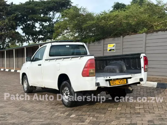 Picture of Toyota Hilux 2016