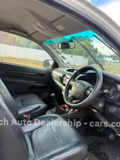 Picture of Toyota Hilux 2016