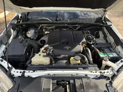 Picture of Toyota Hilux 2016