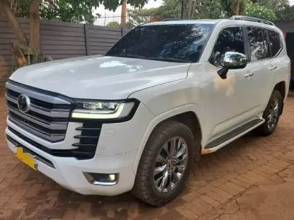 Picture of SUVs For Hire